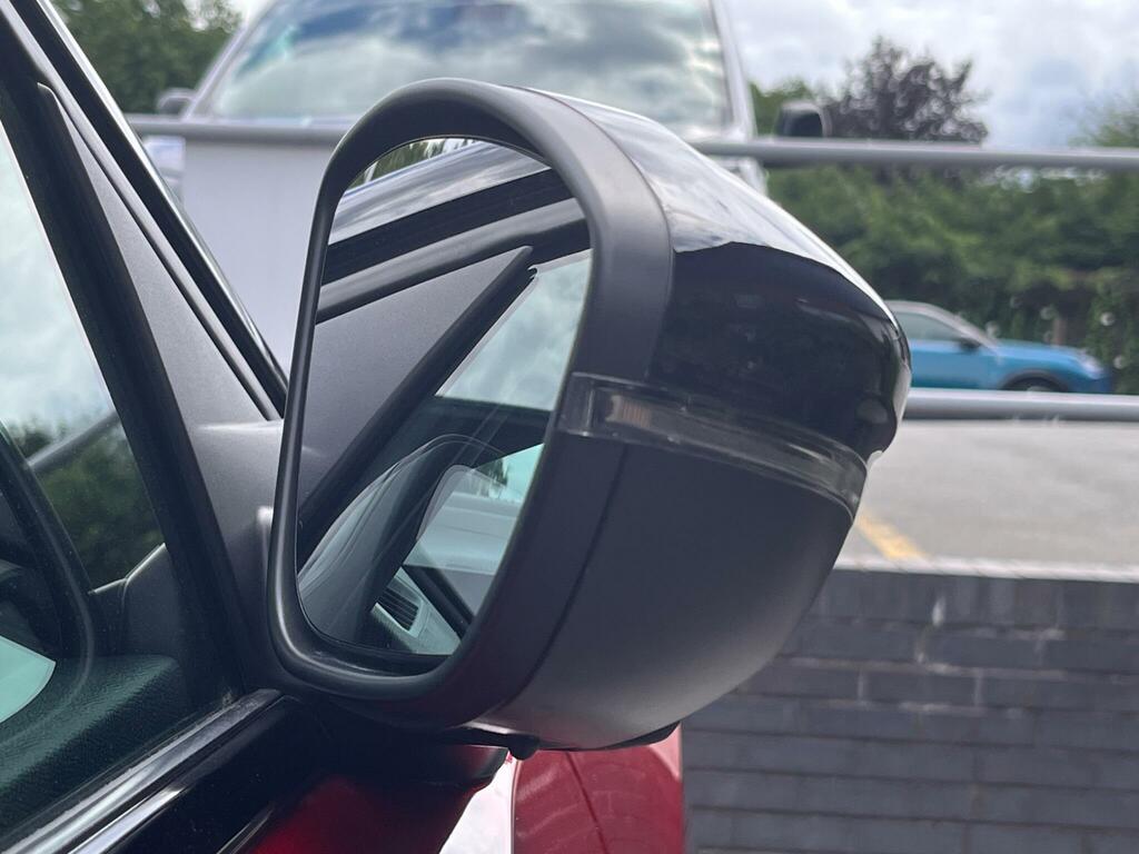 Peugeot e-2008 50Kwh Allure Grey #32