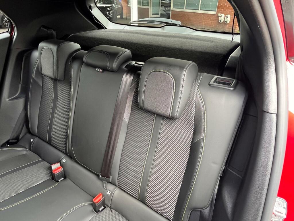 Peugeot e-2008 50Kwh Allure Grey #7