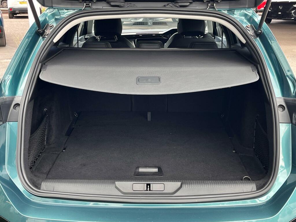 Peugeot 308 SW Active Premium Red #8