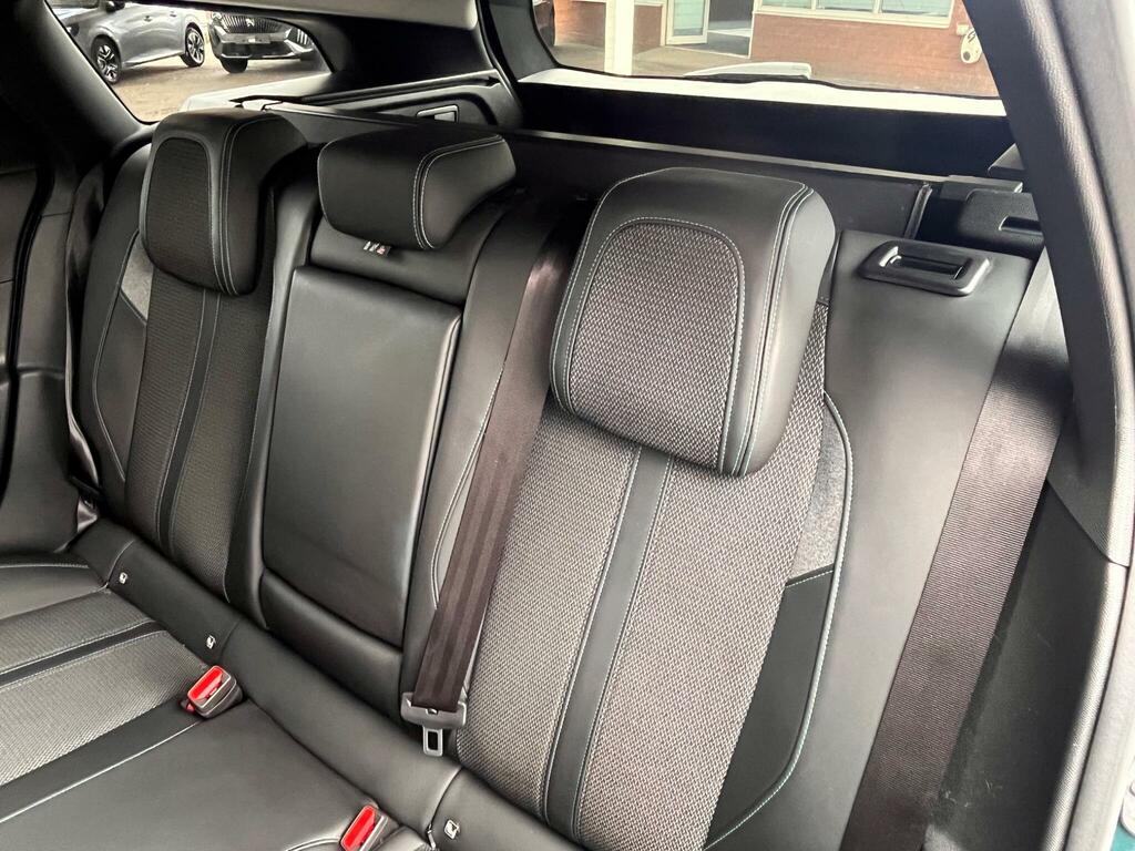 Peugeot 308 SW Active Premium Red #7