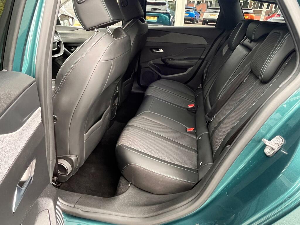 Peugeot 308 SW Active Premium Red #43