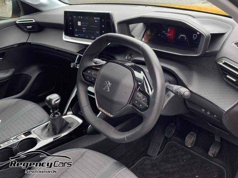 Peugeot 208 1.2 Puretech 100 Allure Premium - 2022 22 GSZ3166 Yellow #5
