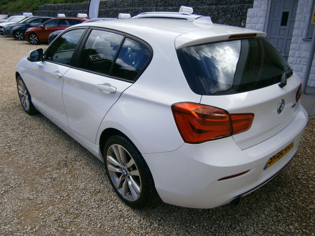 BMW 1 Series Se Silver #18