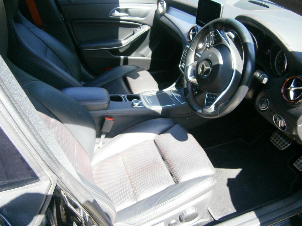 Mercedes-Benz CLA Class Cla 180 Sport Silver #3