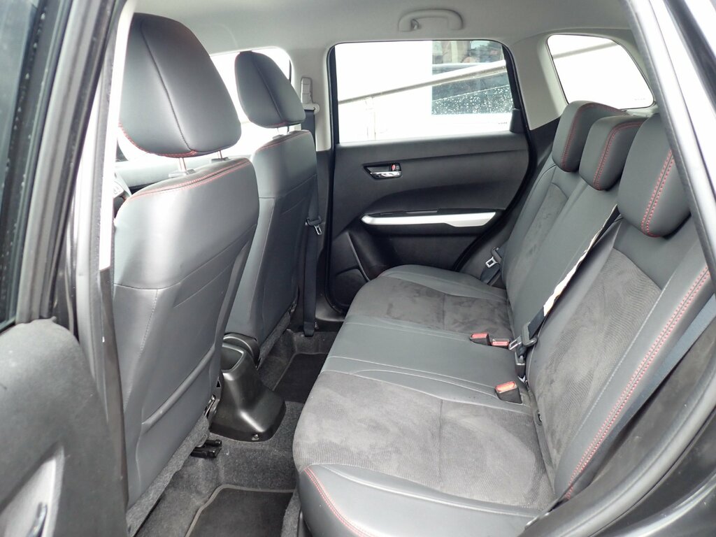 Suzuki Vitara 1.4 Boosterjet S Suv Allgrip Eur Black #4