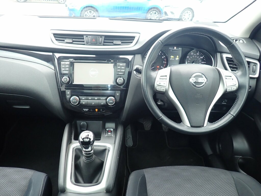 Nissan Qashqai 1.2 Dig-t N-connecta Suv 2Wd Eur Blue #2