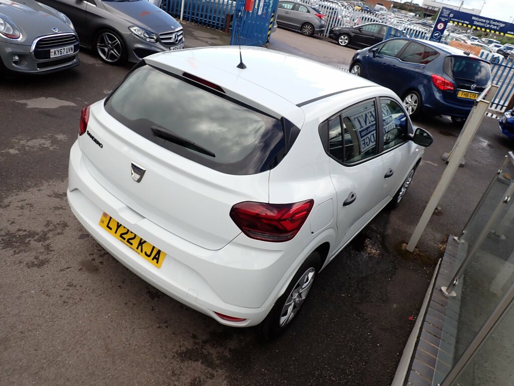Dacia Sandero 1.0 Sce Essential Hatchback Euro LY22KJA White #6