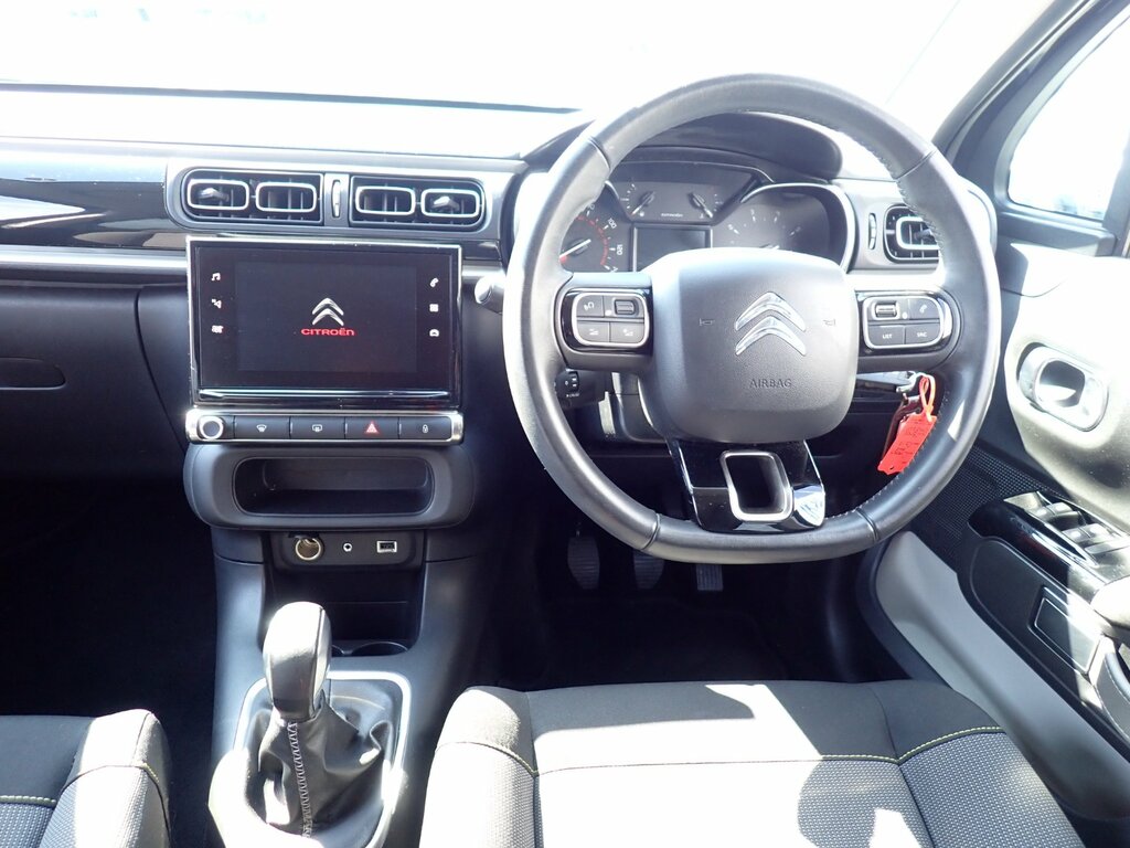Citroen C3 1.2 Puretech Flair Hatchback Eur Black #2