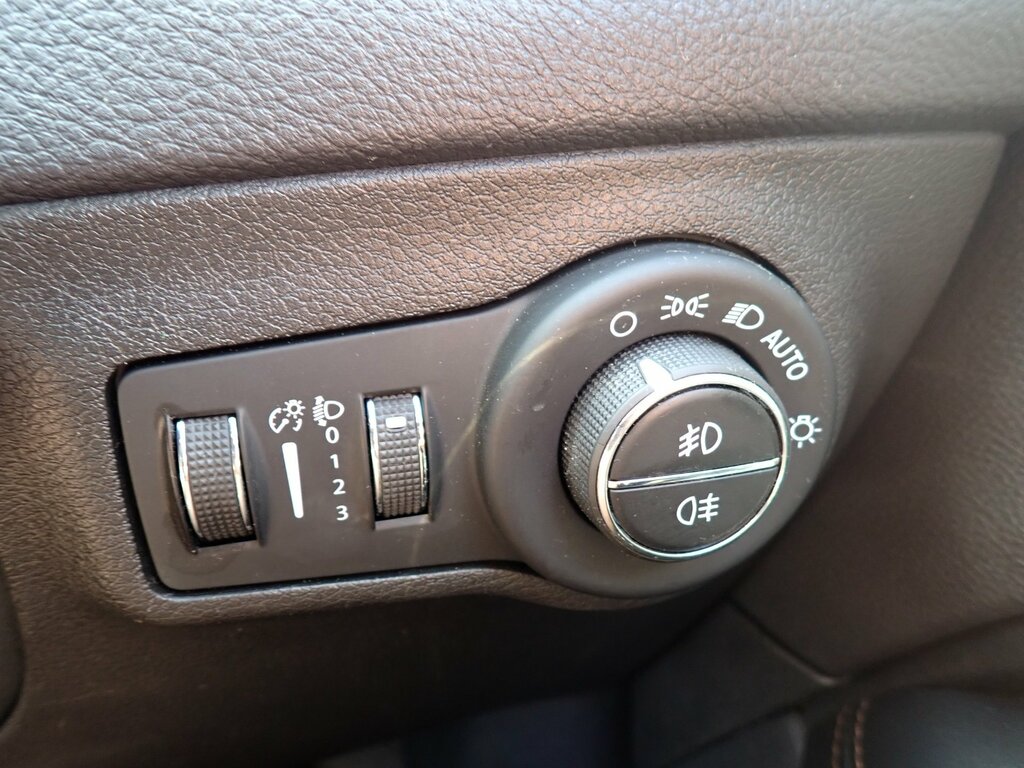 Jeep Compass 1.4 Multiair 140 Night Eagle 2Wd Red #28