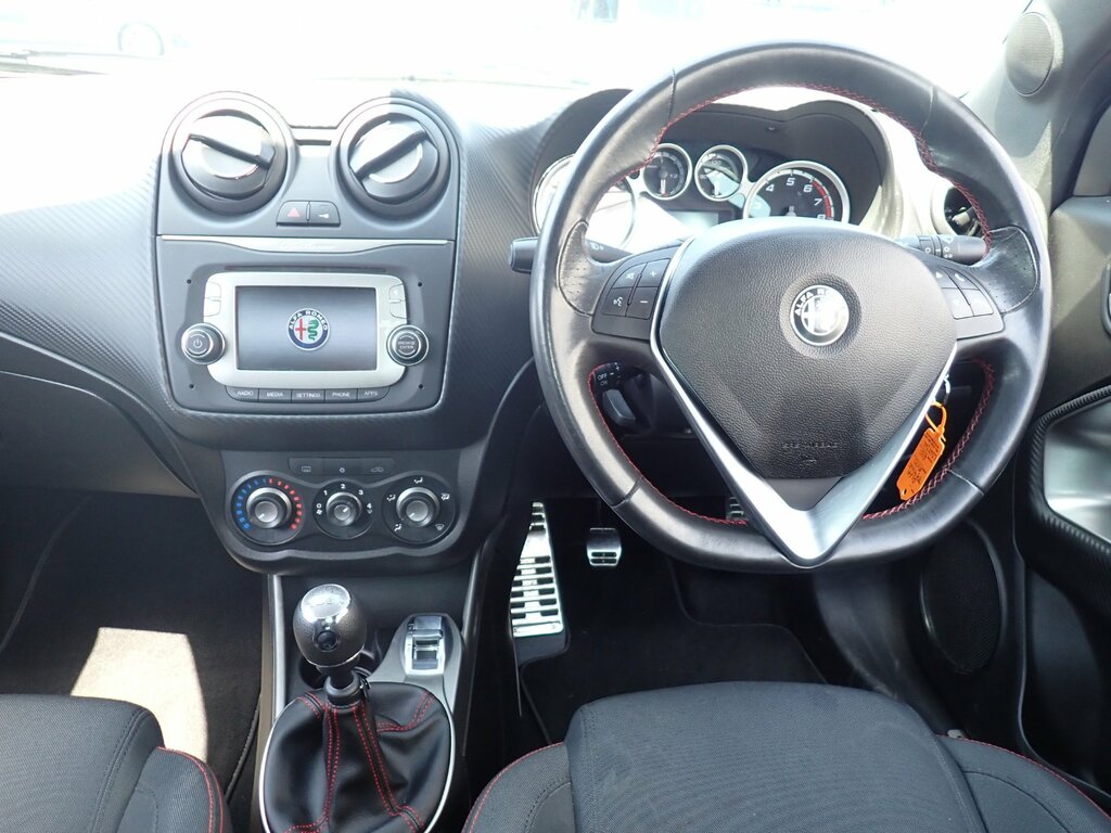 Alfa Romeo MiTo 875 Tb Twinair Super Hatchback E Red #2
