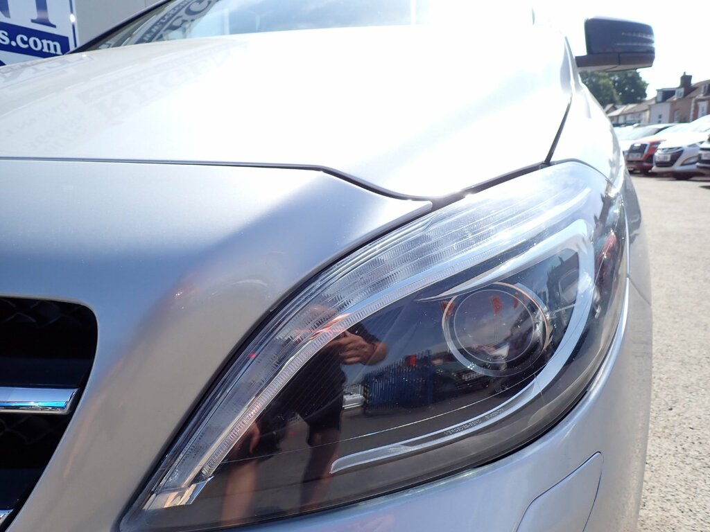 Mercedes-Benz B Class 1.6 B180 Sport Mpv Blue #28