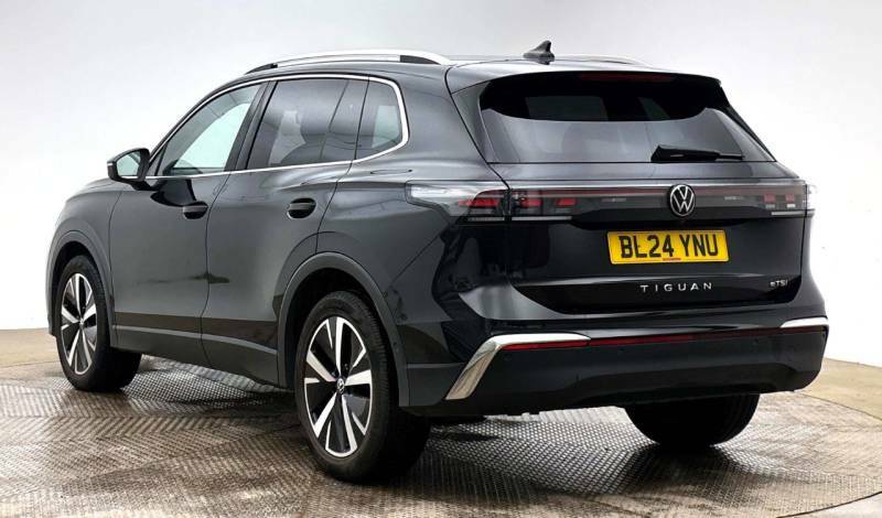 Volkswagen Tiguan Tiguan R-line Edition Tdi Black #4