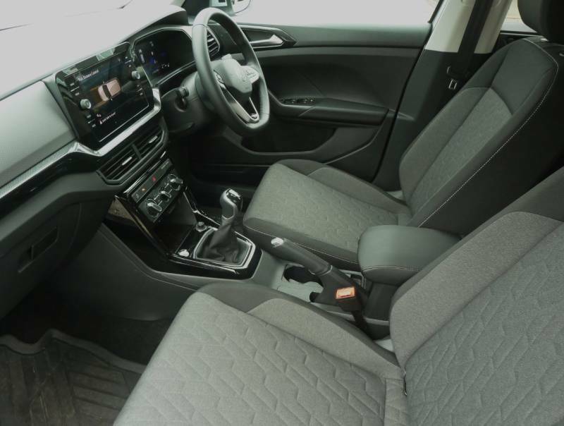 Volkswagen T-Cross 1.0 Tsi 115 Match Silver #2