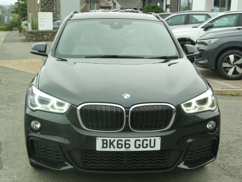 BMW X1 Xdrive 20D M-sport 190Ps Black #3