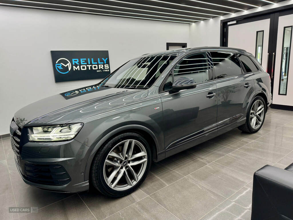 Audi Q7 3.0 Tdi Quattro Black KU18LRV Grey #6