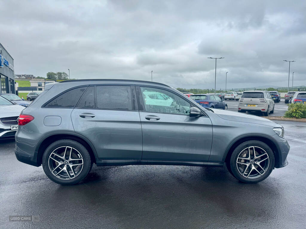 Mercedes-Benz GLC Class Glc 220D 4Matic Amg DF19VUC Grey #2