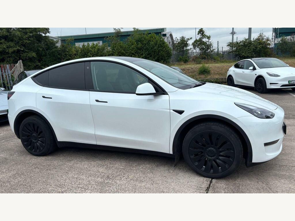 Tesla Model Y Dual Motor Long Range 4Wde White #4