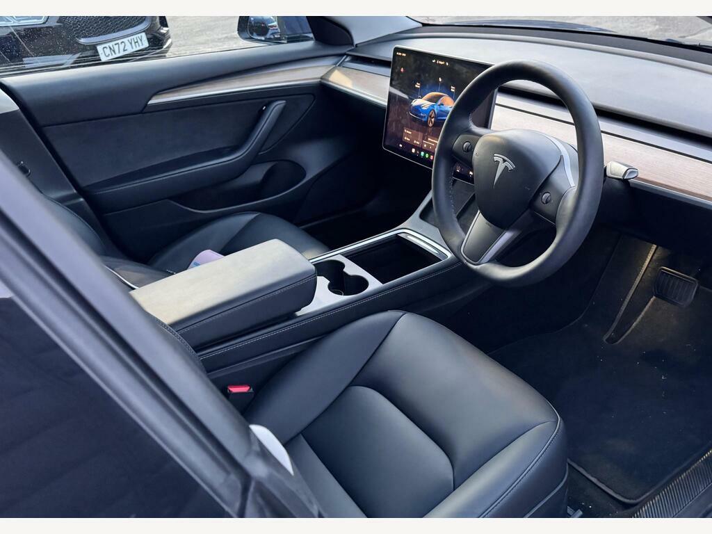 Tesla Model Y Suv Rwd 346 Ps White #17