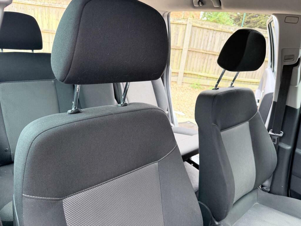Vauxhall Zafira Design Black #9