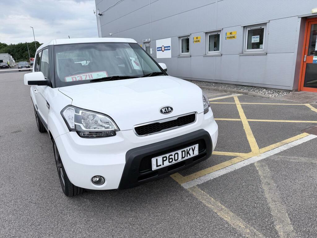 Kia Soul 1.6 Crdi 2 Euro 4 White #4