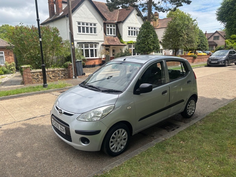 Hyundai I10 Classic Silver #5