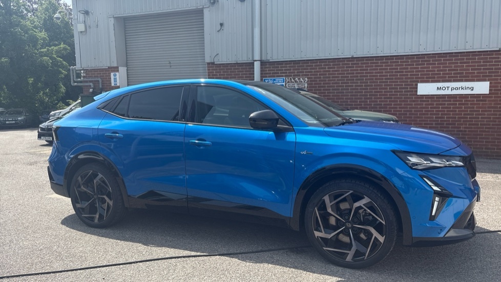 Renault Rafale Renault Rafale E-tech Phev Atelier Alpine Awd HK74SWY Blue #2
