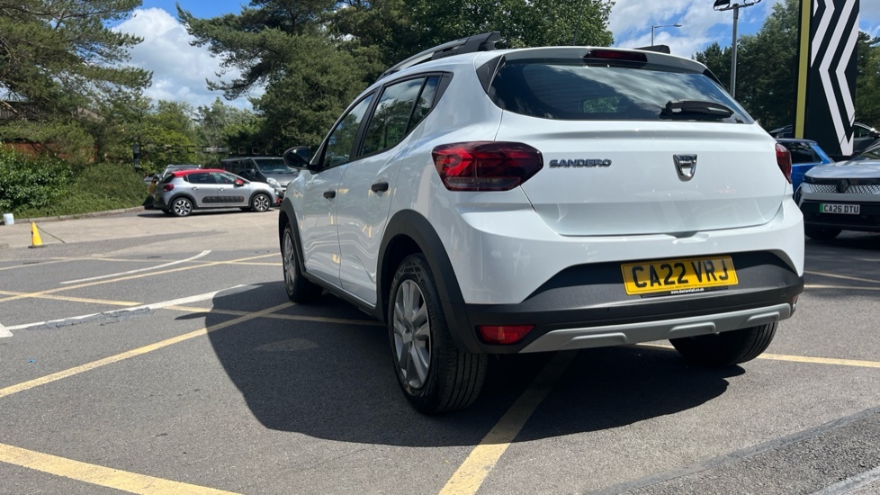 Dacia Sandero Stepway Dacia Sandero Stepway 1.0 Tce Essential CA22VRJ White #3