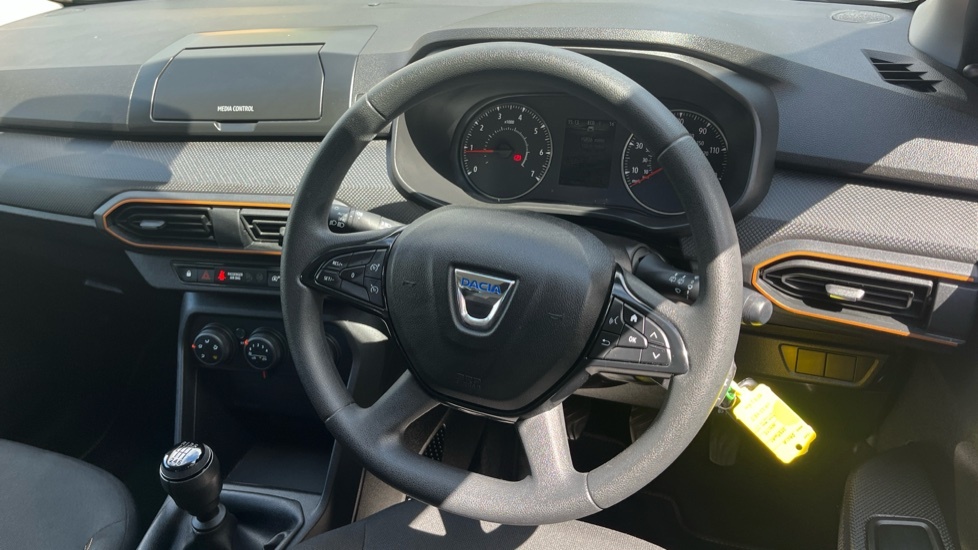 Dacia Sandero Stepway Dacia Sandero Stepway 1.0 Tce Essential CA22VRJ White #5