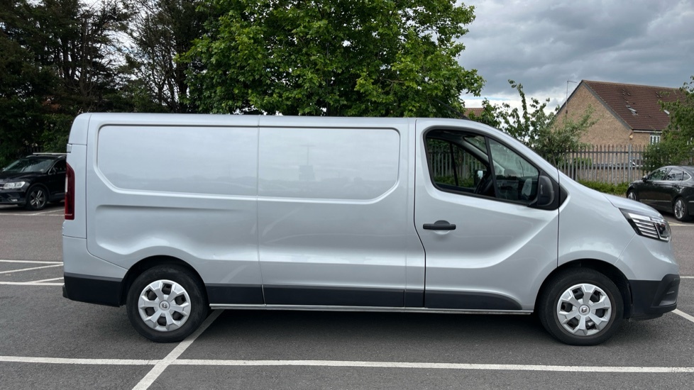 Renault Trafic Renault Trafic Ll30 Blue Dci 130 Business Van DL72FCV Grey #2