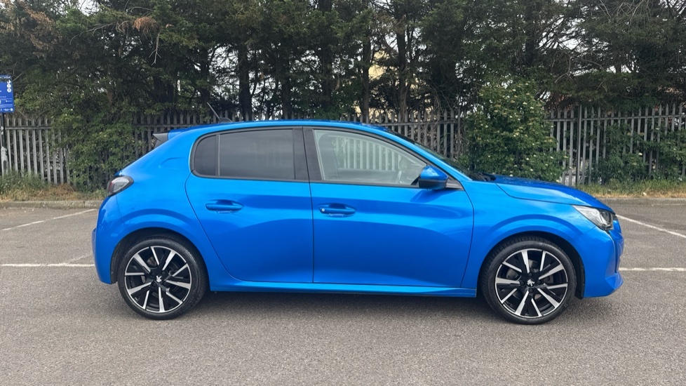 Peugeot 208 Peugeot 208 1.2 Puretech 100 Allure Premium HV20YLL Blue #2