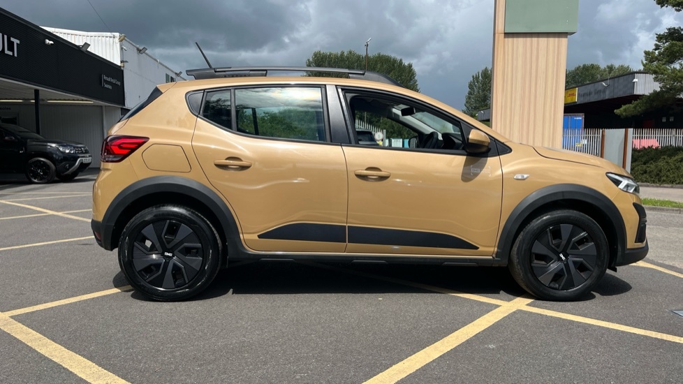 Dacia Sandero Stepway Dacia Sandero Stepway 1.0 Tce Expression CV74WKA Beige #2