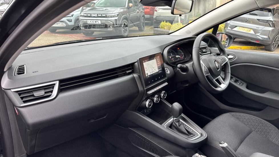 Renault Clio Renault Clio 1.6 E-tech Hybrid 145 Evolution A LY23UPX Black #6