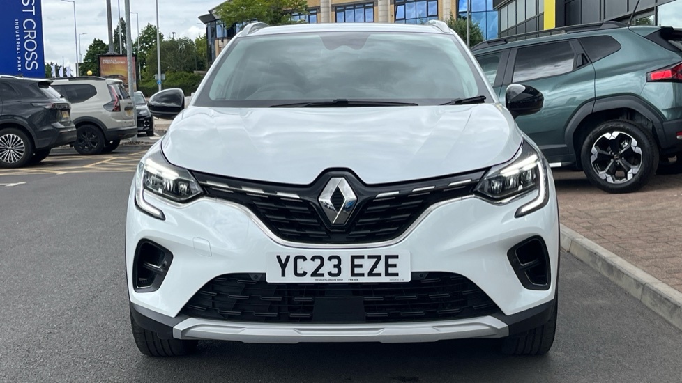 Renault Captur Renault Captur 1.6 E-tech Hybrid 145 Techno Au YC23EZE White #4
