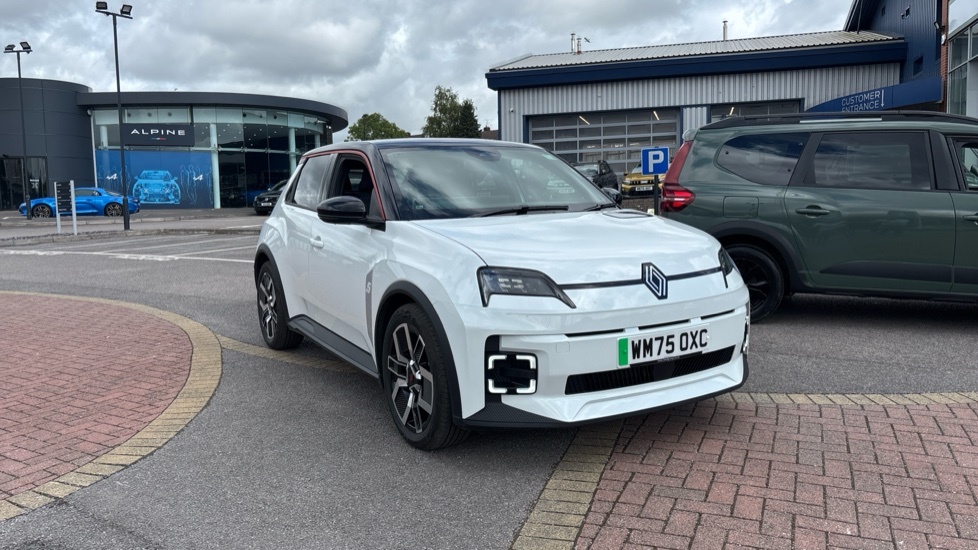 Renault 5 E-Tech 5 110Kw Techno Comfort Range 52Kwh Hatc White