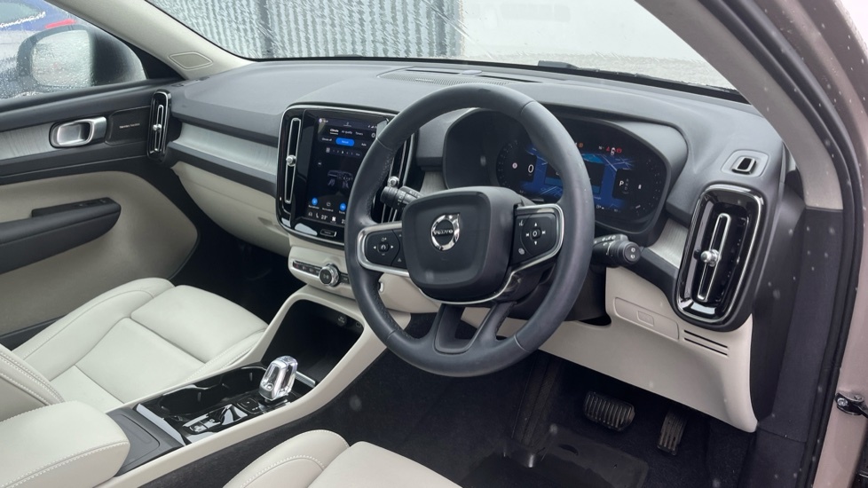 Volvo XC40 Volvo Xc40 2.0 B4p Ultimate Dark CA24PZU Gold #5