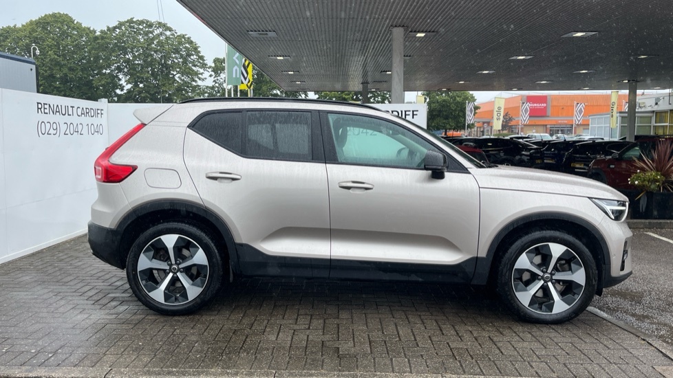 Volvo XC40 Volvo Xc40 2.0 B4p Ultimate Dark CA24PZU Gold #2