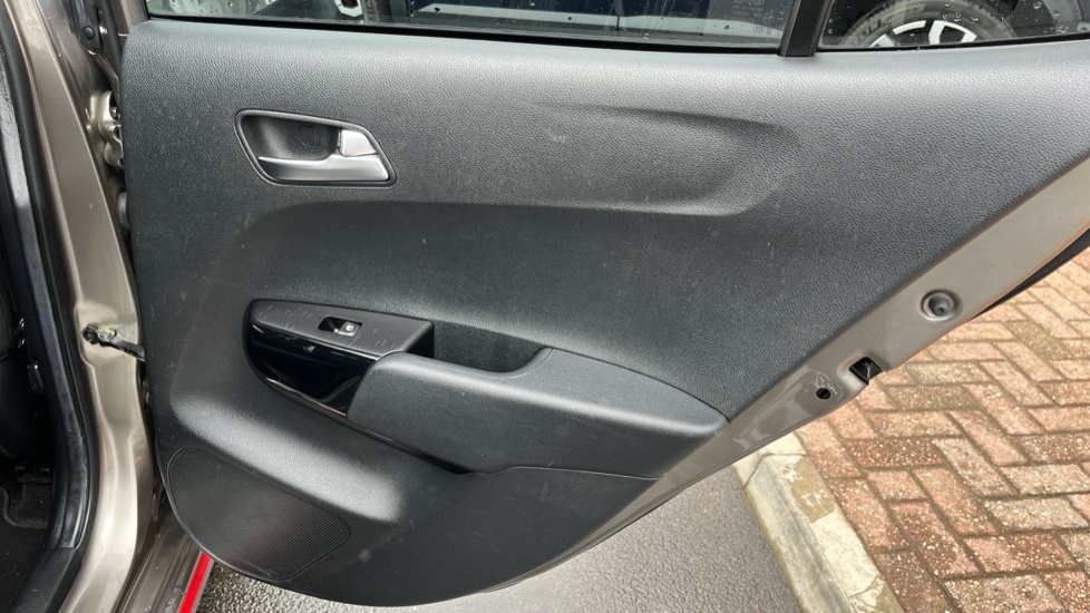 Kia Picanto 1L 1 Silver #26