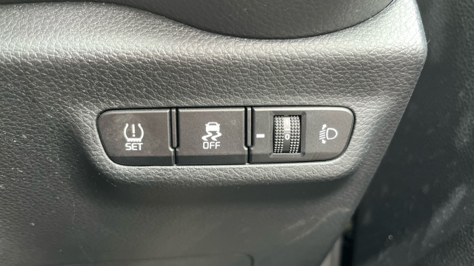 Kia Picanto 1L 1 Silver #44