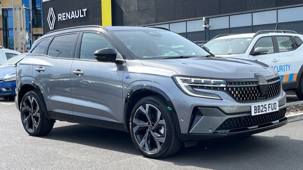Renault Austral Renault Austral 1.2 E-tech Fhev Techno Esprit Alpi Black