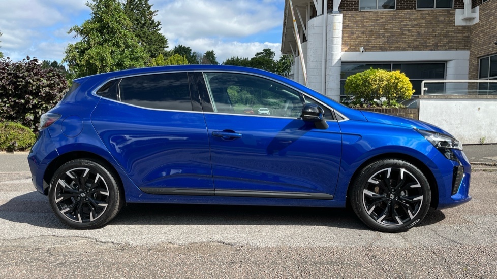 Renault Clio Clio 1.0 Tce 90 Techno Hatchback Blue #2