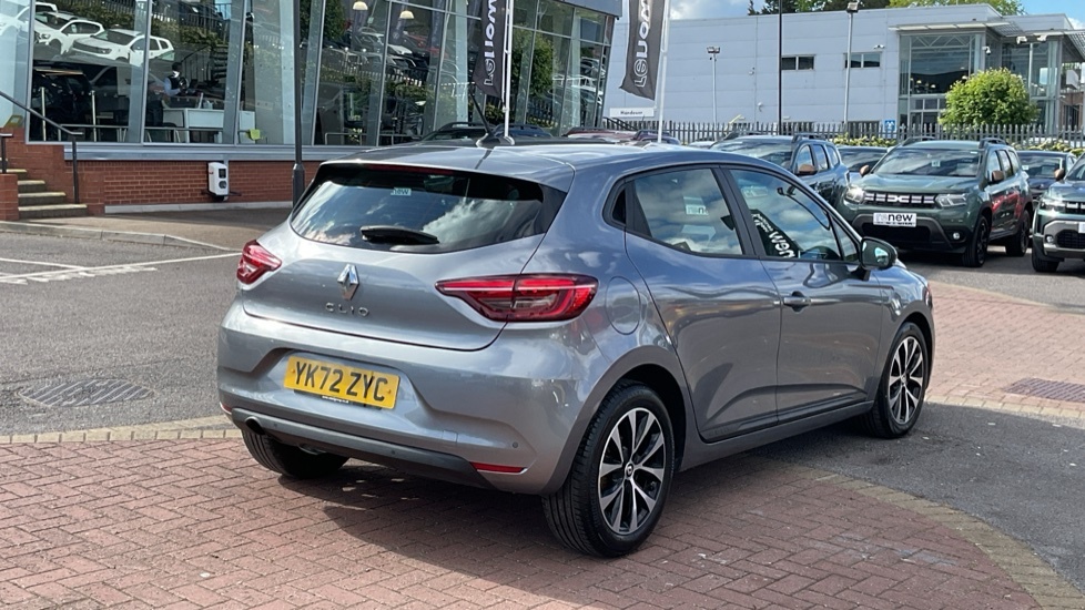 Renault Clio Clio Techno E-tech Hev Silver #11