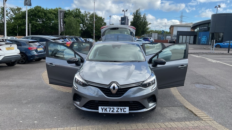 Renault Clio Clio Techno E-tech Hev Silver #21
