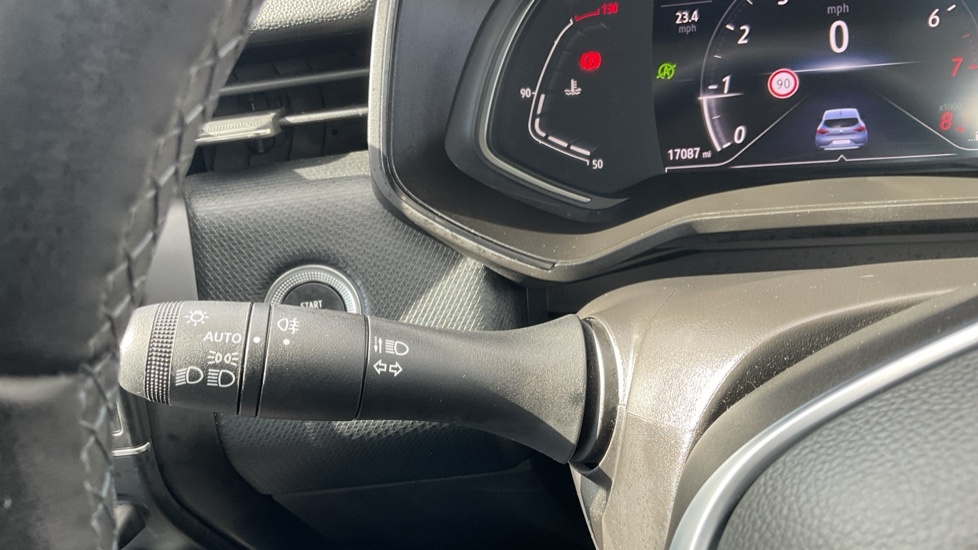 Renault Clio Clio Techno E-tech Hev Silver #42