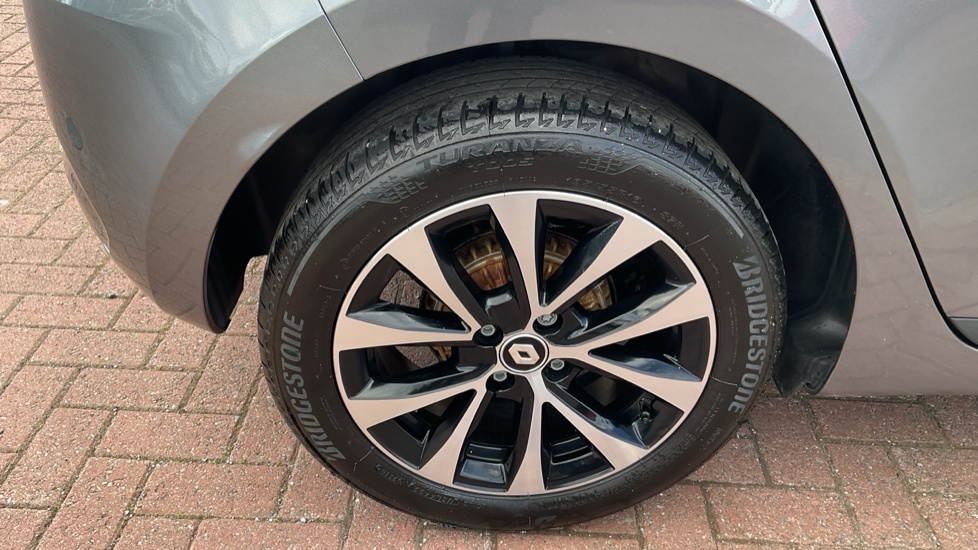 Renault Clio Clio Techno E-tech Hev Silver #19