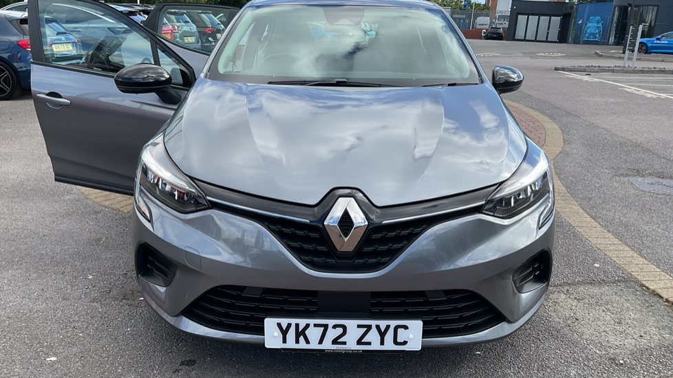 Renault Clio Clio Techno E-tech Hev Silver #29