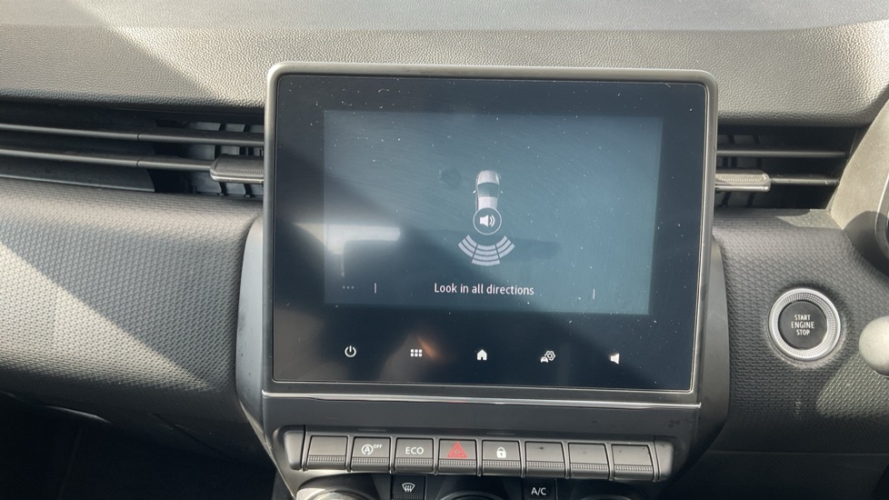 Renault Clio Clio Techno E-tech Hev Silver #49