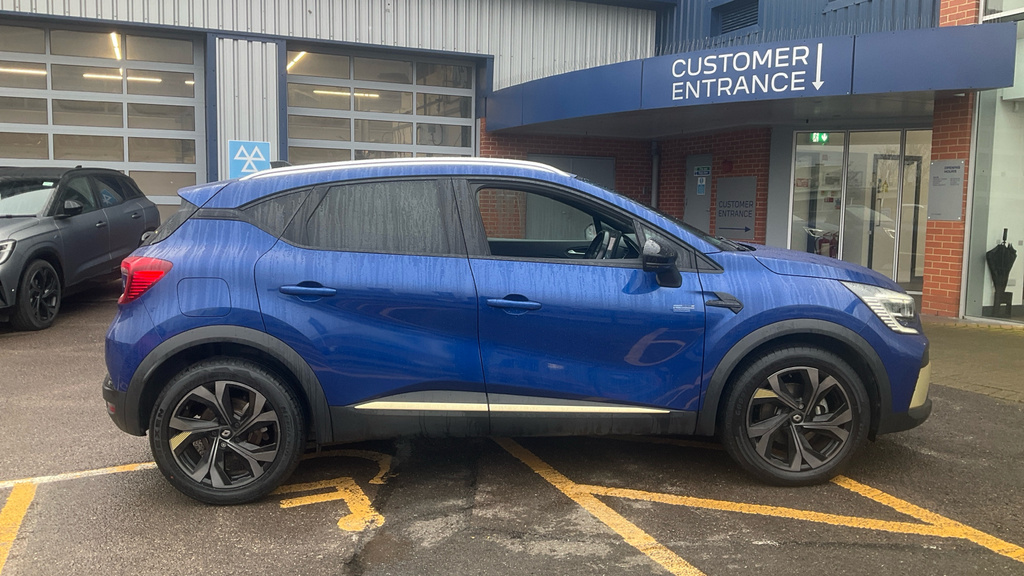 Renault Captur Renault Captur 1.6 E-tech Phev 160 Engineered Blue #2