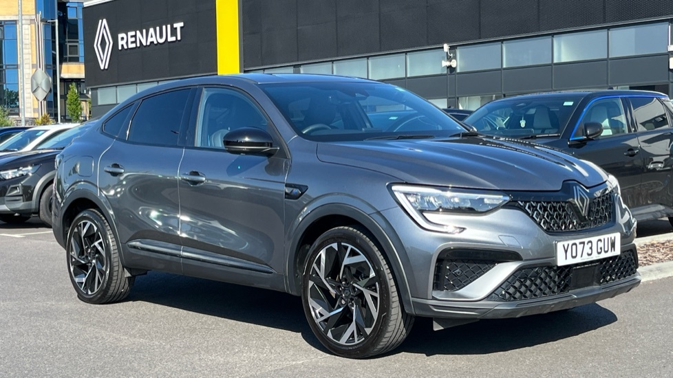 Renault Arkana Renault Arkana 1.6 E-tech Fhev 145 Techno Esprit A Grey