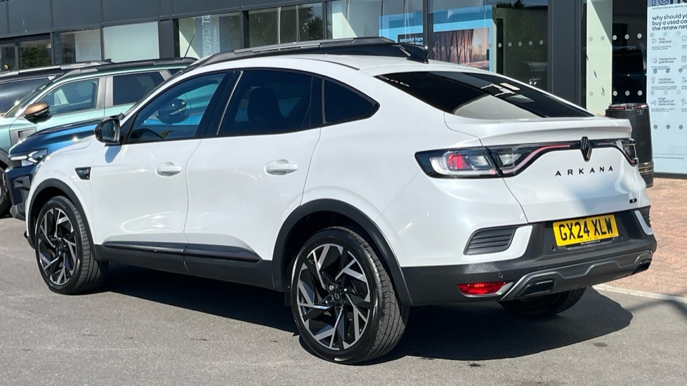 Renault Arkana Renault Arkana 1.6 E-tech Fhev 145 Techno Esprit A GX24XLW White #3