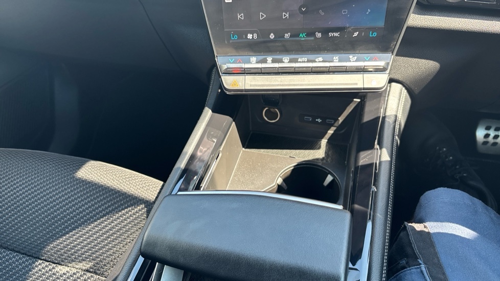 Renault Austral E-tech Full Hybrid Techno Blue #41